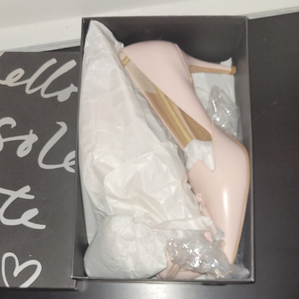 Banana Republic Pink Women's Heels, Size 10 - BNIB